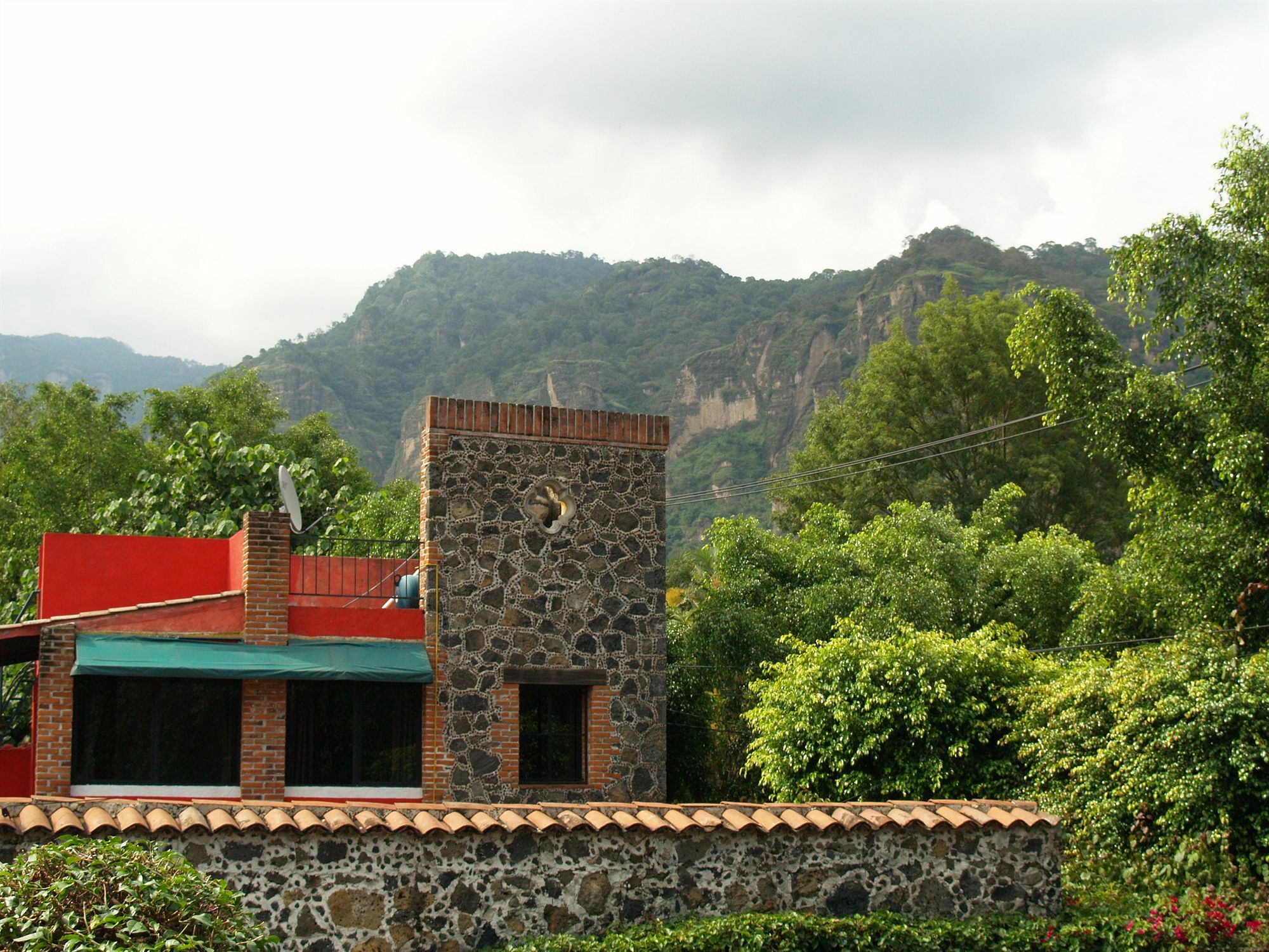 Hotel La Posada Del Valle (Adults Only) Tepoztlán Exterior foto